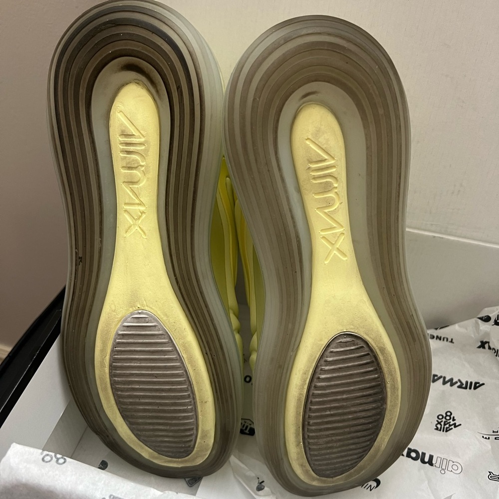 Nike Air Max 720 SE - Size 8.5 Women (US) - Picture 8 of 14